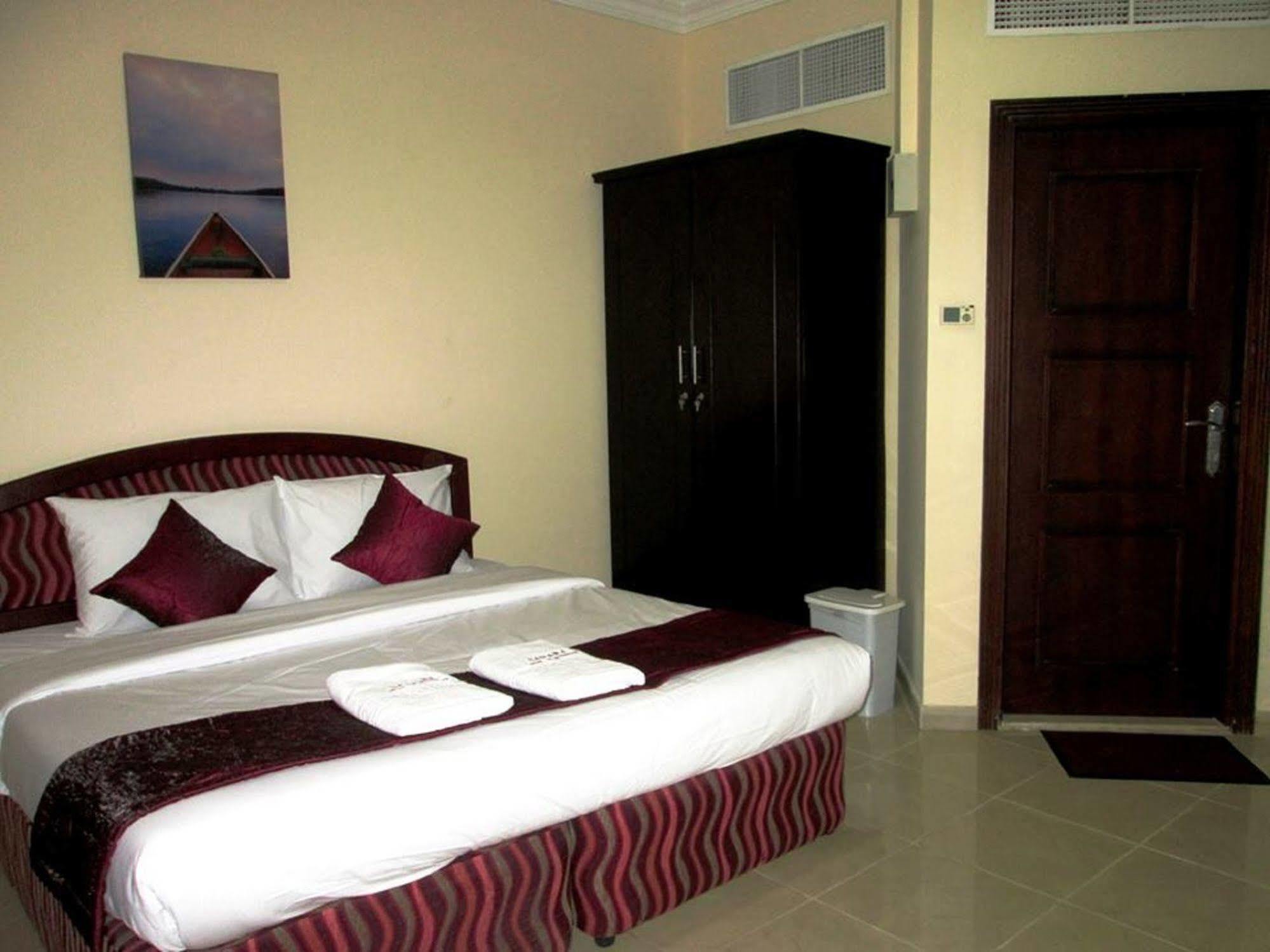 Al Barakah Hotel Sharjah Exterior photo